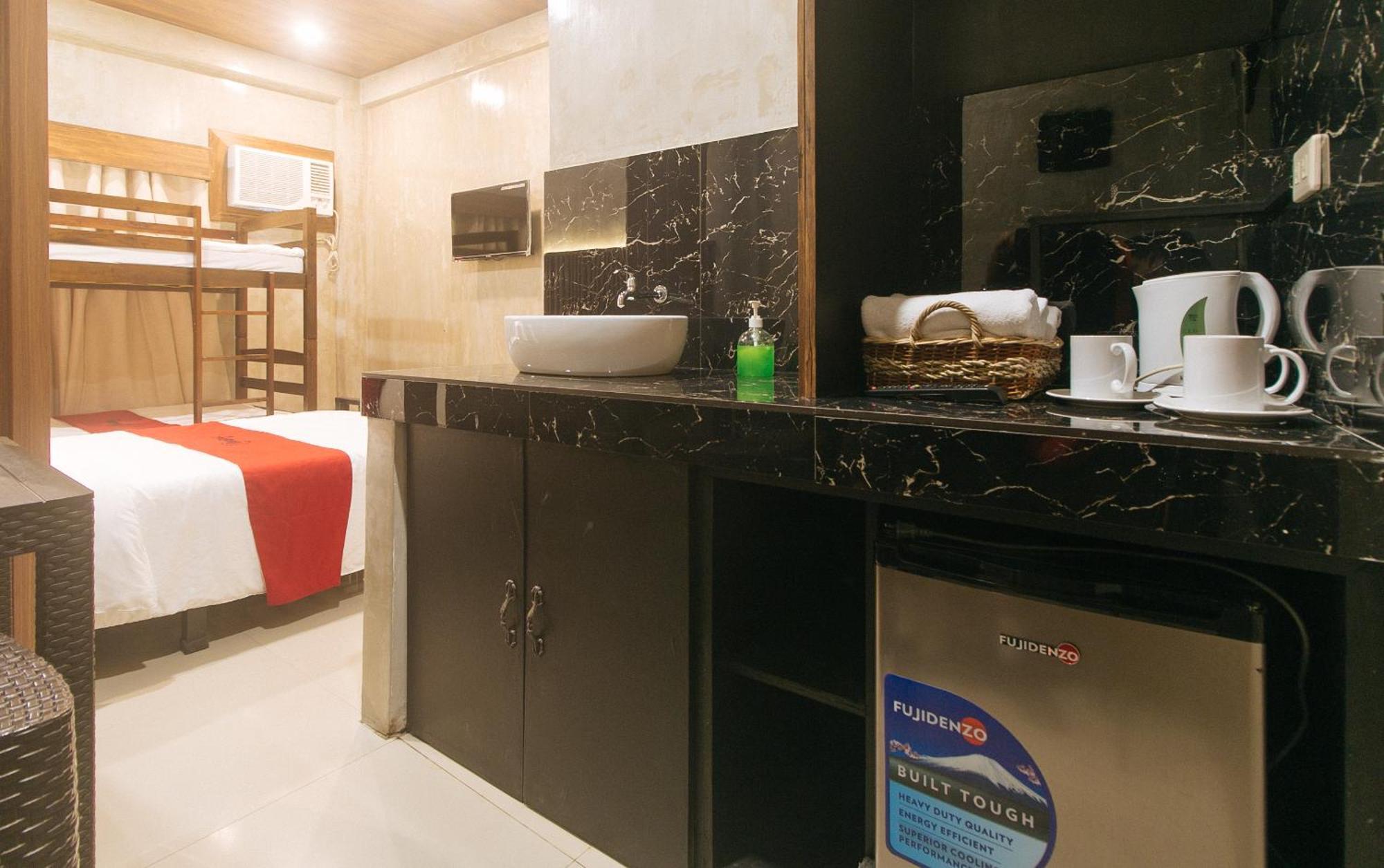 Reddoorz At Mbb Room Naia 2 Paranaque City Exterior foto